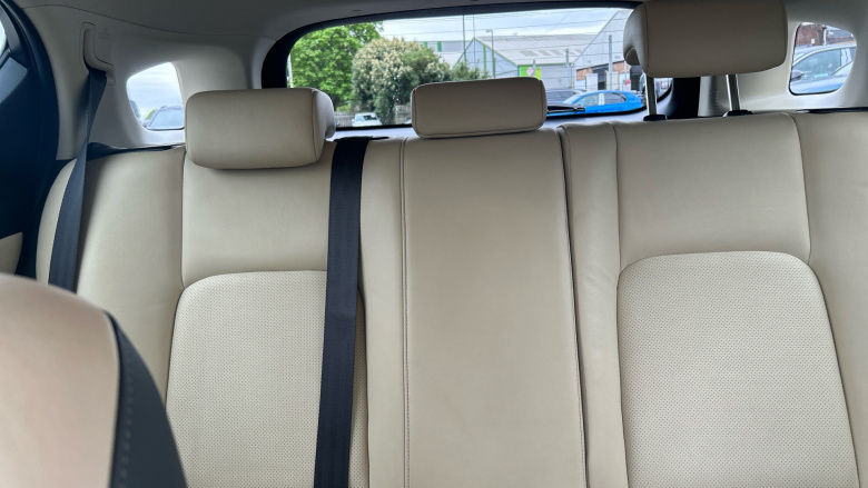 Lexus CT 200h 1.8 Luxury 5dr CVT Auto Hybrid Hatchback